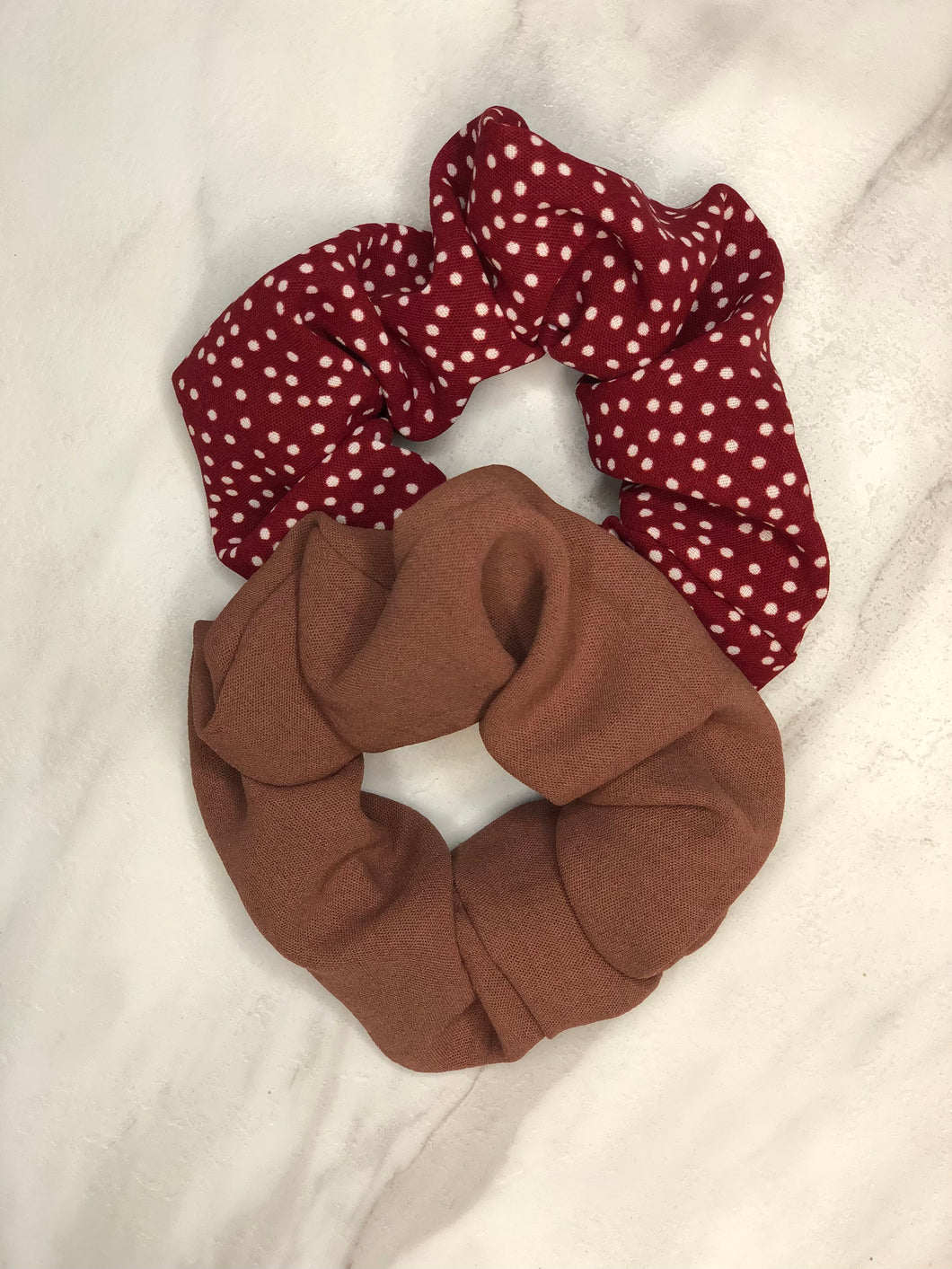 Mauve & Red Dot Scrunchie